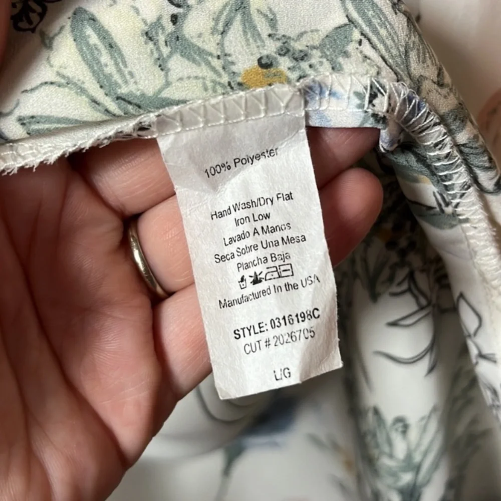 Betsy’s Boutique Floral Print Women's Kimono - Picture 4 of 8